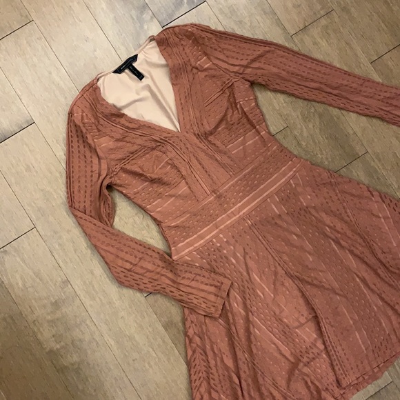 BCBG beautiful dusty rose dress - Picture 3 of 4